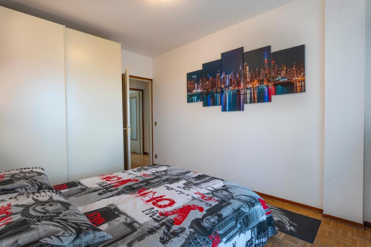 Zia Dina Apartment Pasian di Prato Extérieur photo